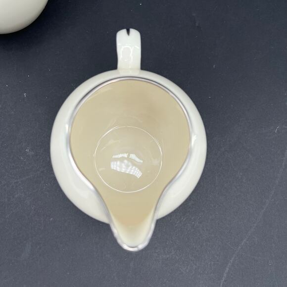 Lenox Platinum Hand Decorated Salt sugar bowl with lid and creamer - Picture 5 of 9